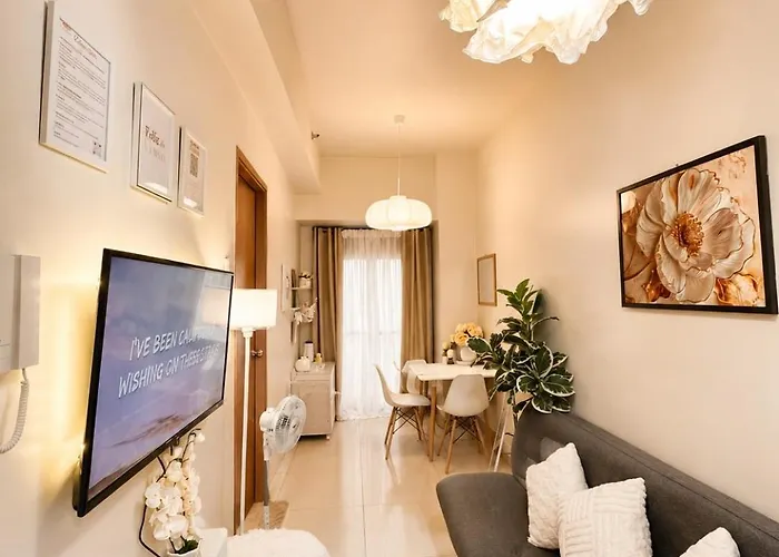 Family Unit With 1 Bedroom Near Moa And Near Naia Shore 3 Residences - Feliz Maison Manille